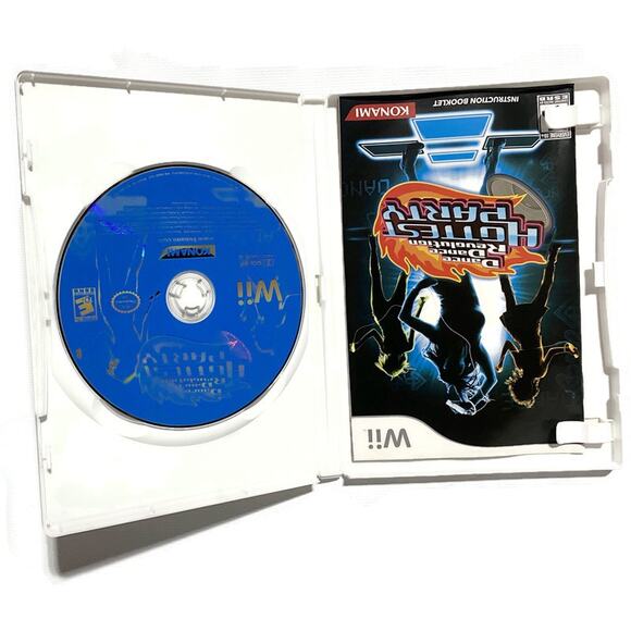 Wii Dance Dance Revolution Hottest Party Game and Controller Nintendo Wii Bundle - Picture 5 of 11